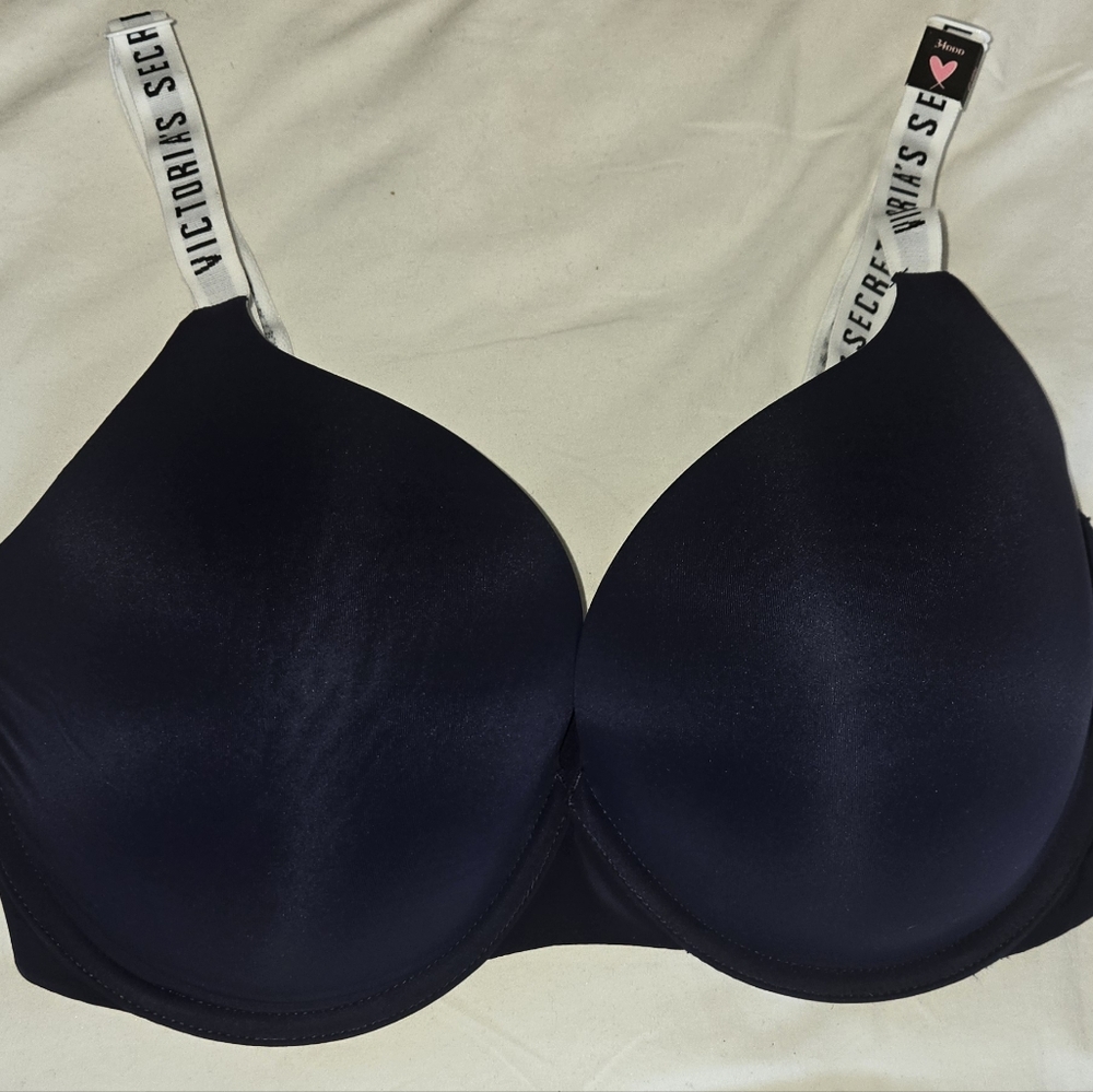 Victoria's Secret T Shirt Push Up Bra NWT